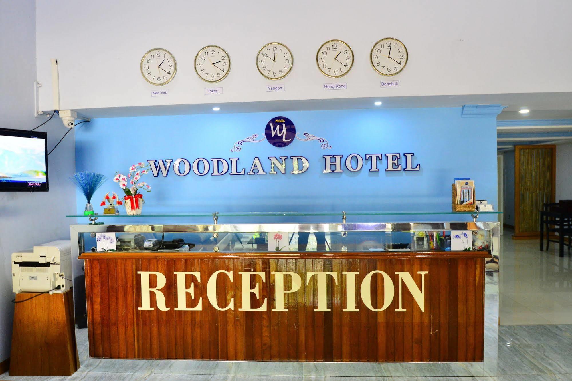 Woodland Hotel Yangon Exteriör bild